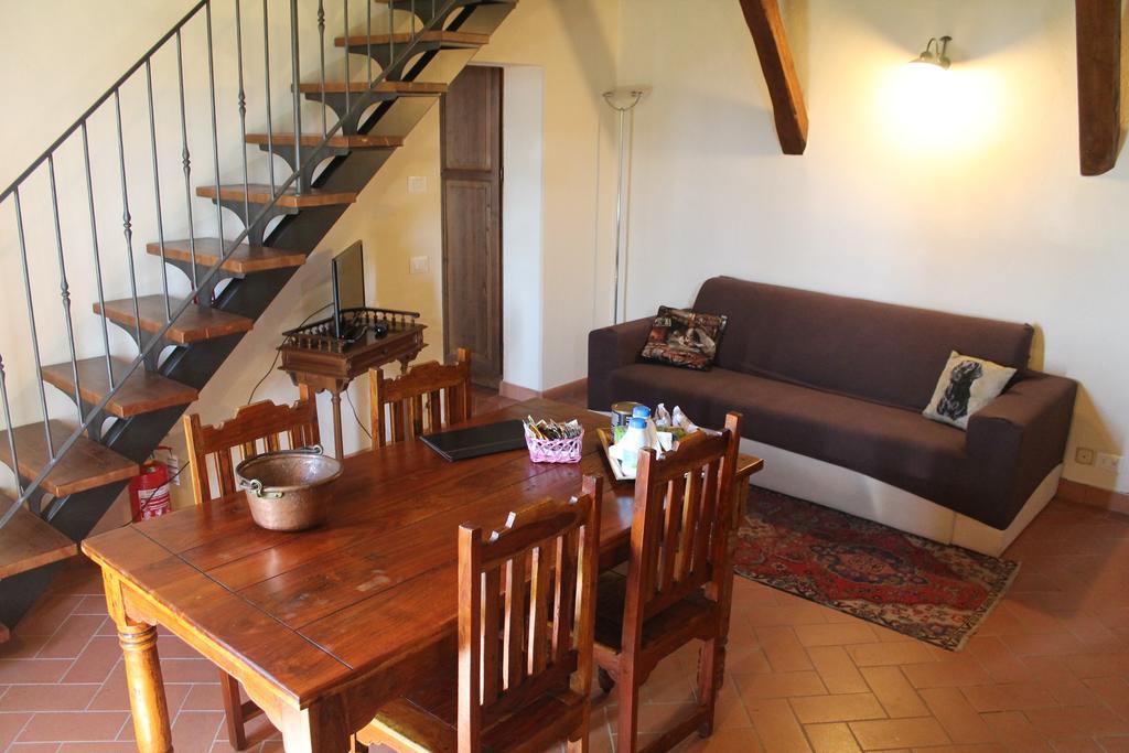 Il Grifone A Cortona Residence Bagian luar foto