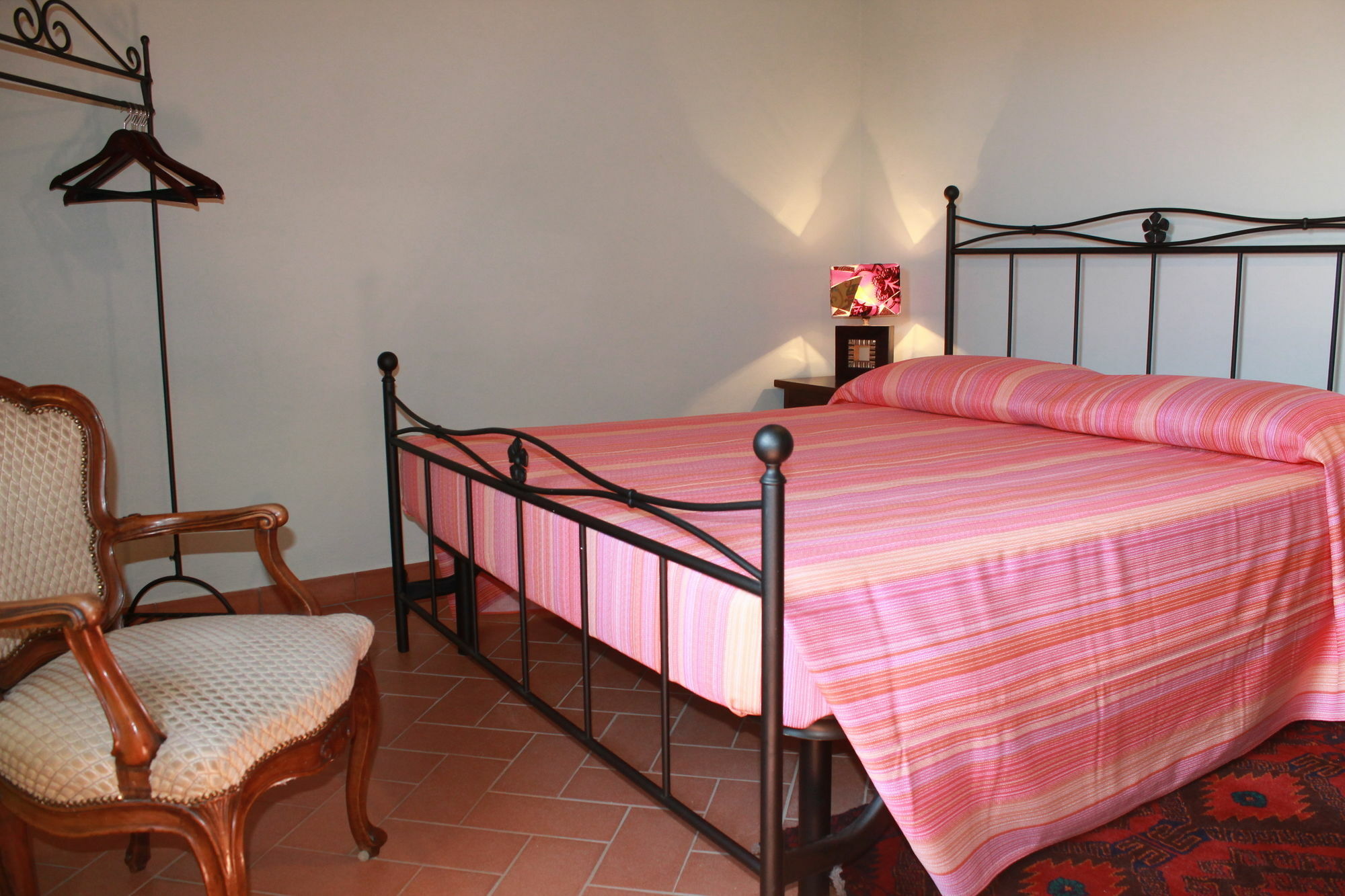 Il Grifone A Cortona Residence Bagian luar foto